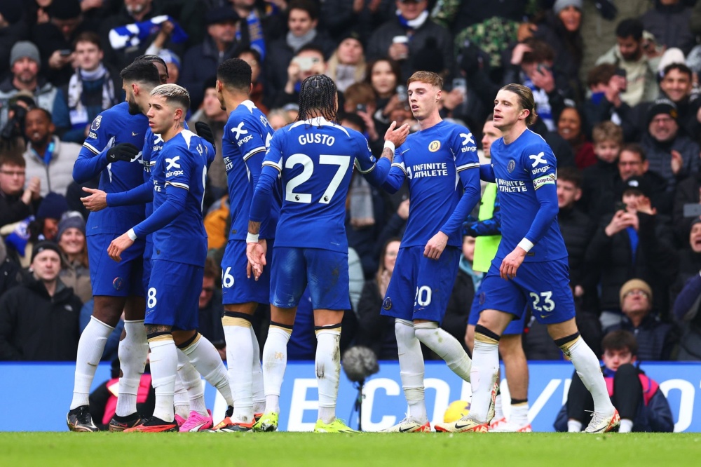 LPL远古中单回归，Elk砍下五杀，BLG豪取三连胜，Knight发挥神勇